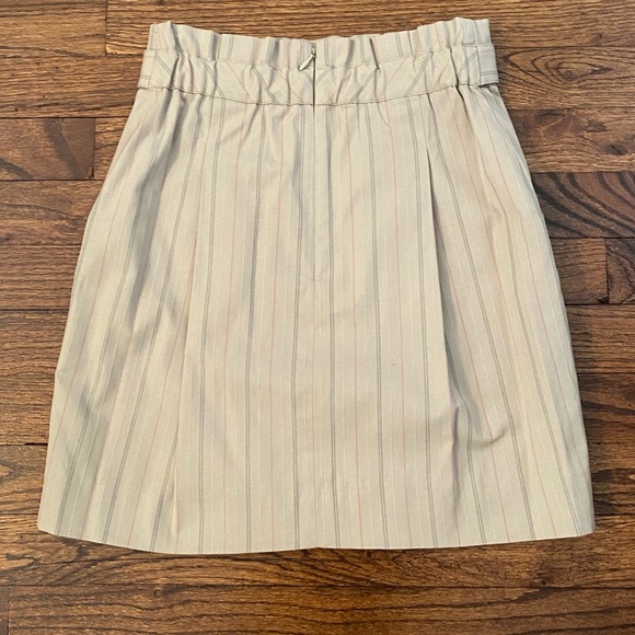 BCBGMaxAzria Stripe Skirt with Pockets and Pleats - Picture 4 of 4